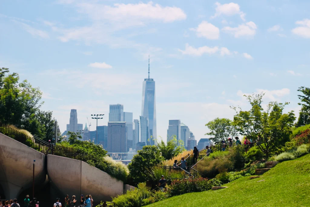 walk new york little island